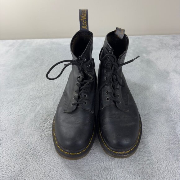 Black Leather Boots - Picture 10 of 15